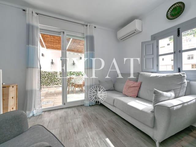 Casa en venta en Sayalonga, Málaga Costa del Sol