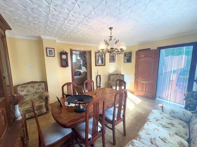Casa en venta en Sayalonga, Málaga Costa del Sol