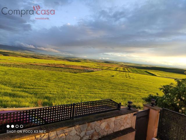 Casa en venta en Segovia, Centro. VENTA CASA SEÑORIAL EN ZAMARRAMALA. EXCLUSIVA. Casas.