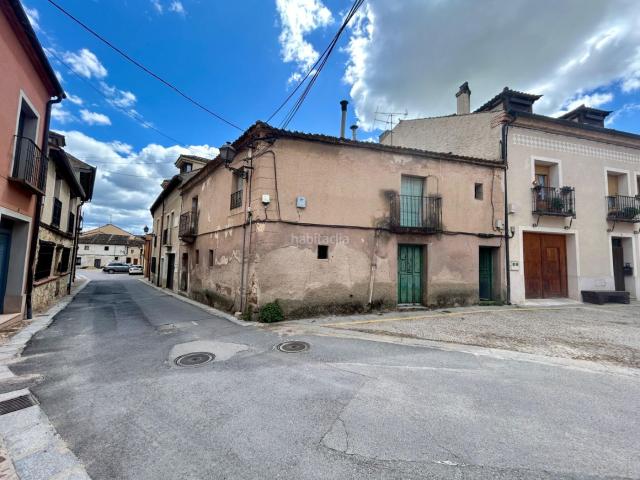 Casa en venta en Segovia, Área Rural. INCREIBLE OPORTUNIDAD EN EL CORAZÓN DE ZAMARRAMALA. Casas.