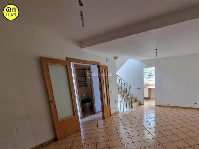 Casa en venta en Sentmenat. Amplia Casa en Can Cayameres, Sentmenat Ideal para Reformar. Casas.