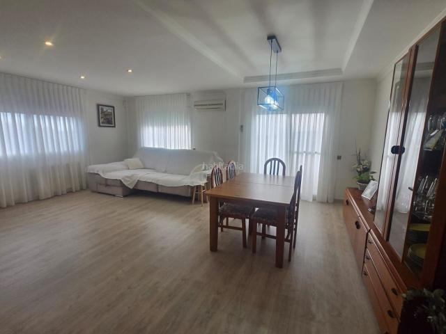 Casa en venta en Sentmenat. Casa 4 vientos con piscina. Casas.