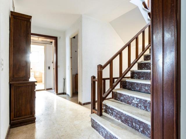 Casa en venta en Sentmenat. ENCANTADORA VIVIENDA EN FINCA RUSTICA EN SENTMENAT. Casas.