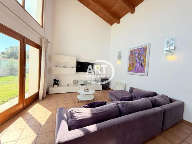Casa en venta en Serra. VENTA DE CHALET EN TORRES DE PORTACELI, SERRA. Casas.