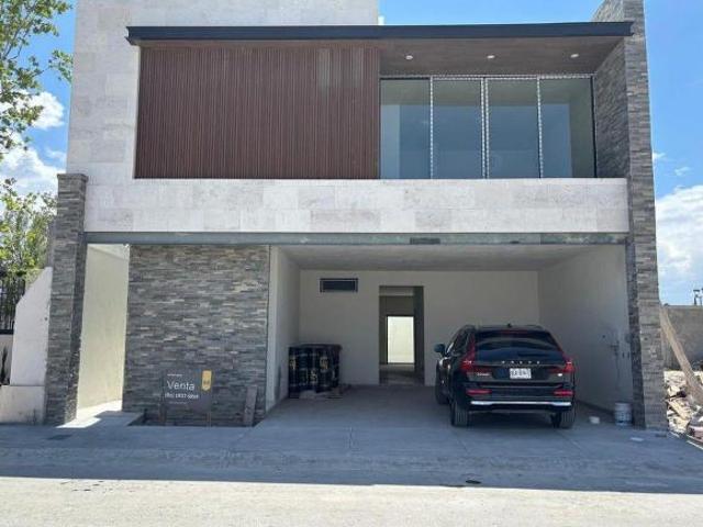 CASA EN VENTA EN SETERRA