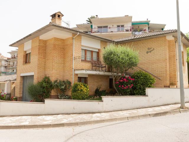 Casa en venta en Seva. Casas.