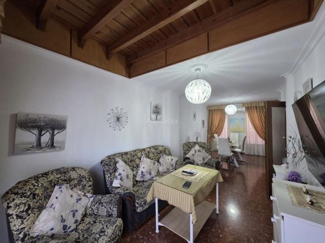 Casa en venta en Sevilla, Colores Entreparques. Casa en venta en Sevilla Este, 3 dormitorios. Casas.