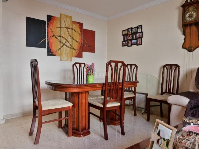 Casa en venta en Sevilla, Colores Entreparques. Casa en venta en Sevilla Este. Casas.