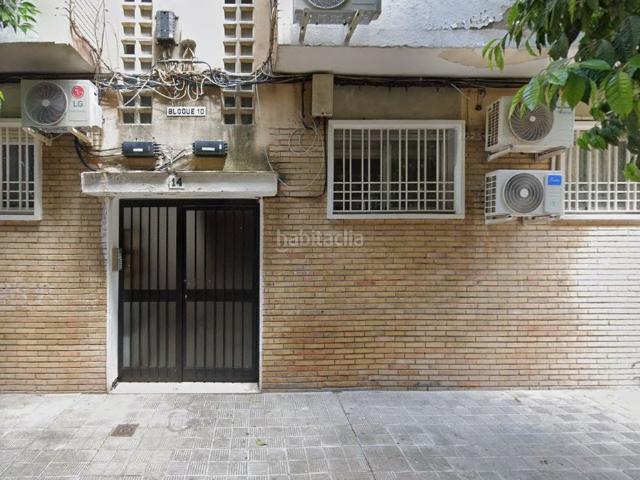 Casa en venta en Sevilla, Cruz Roja. Casas.