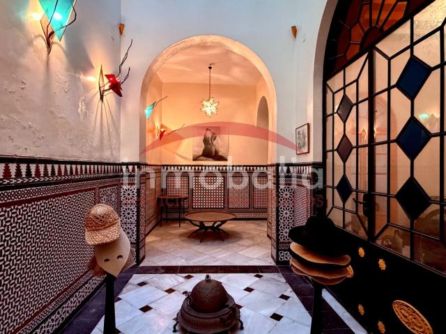 Casa en venta en Sevilla, Alfalfa Santa Cruz. Casas.