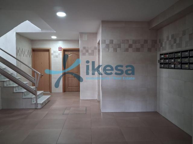 Casa en venta en Sevilla, Bellavista. Vivienda en Urbanización Bellavista. Casas.