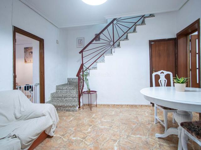 Casa en venta en Sevilla, Bellavista. Gran casa en Bellavista con gran potencial!. Casas.