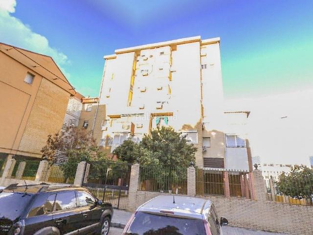 Casa en venta en Sevilla, El Plantinar Avda. La Paz El Juncal. Casas.