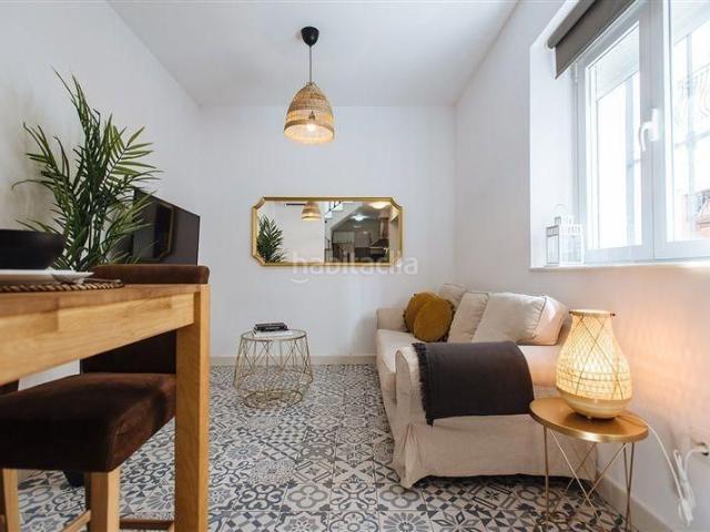 Casa adosada en venta en Sevilla, Feria. CASA EN VENTA EN SEVILLA. Casas adosadas.