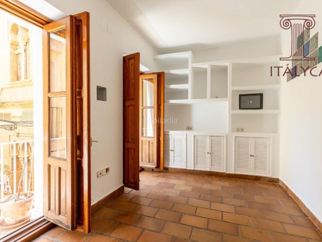 Casa en venta en Sevilla, Feria. Casa en el centro de Sevilla. Casas.