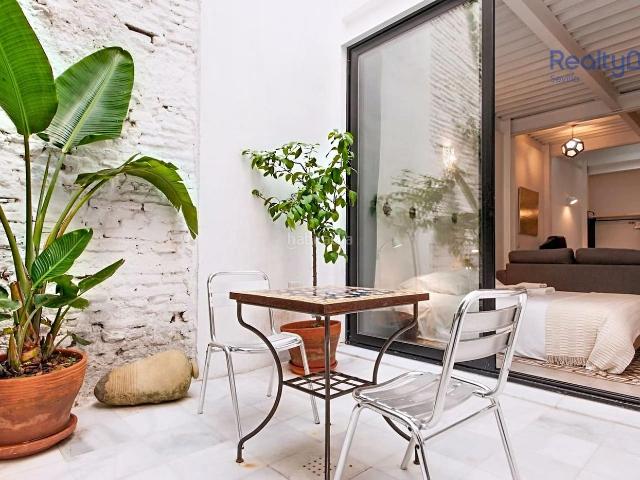 Casa en venta en Sevilla, Feria. CASA SEVILLAALAMEDA. Casas.