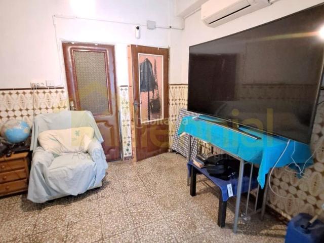 Casa en venta en Sevilla, La Plata. Casa en venta en la Plata próxima a comisaría de Policía. Casas.