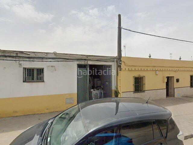 Casa en venta en Sevilla, La Plata. Inmueble en Sevilla. Casas.