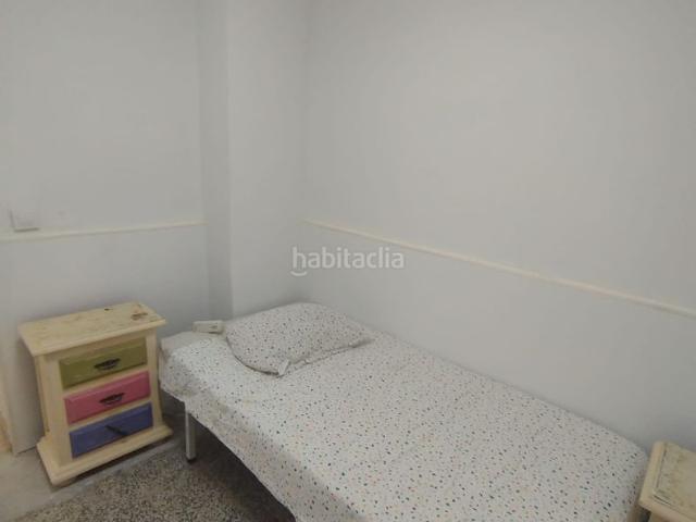 Casa en venta en Sevilla, La Plata. SE VENDE CASA EN LA ZONA DE LA PLATA, JUNTO A INGENIERO DE LA CIERVA, GRAN OPORTUNIDAD DE INVERSIÓN. Casas.