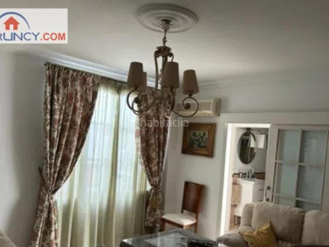 Casa en venta en Sevilla, Palmete. Casa en Barriada La Negrilla. Casas.