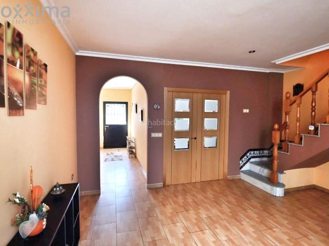 Casa en venta en Sevilla, Palmete. CASA EN PALMETE, LISTA PARA ENTRAR. Casas.