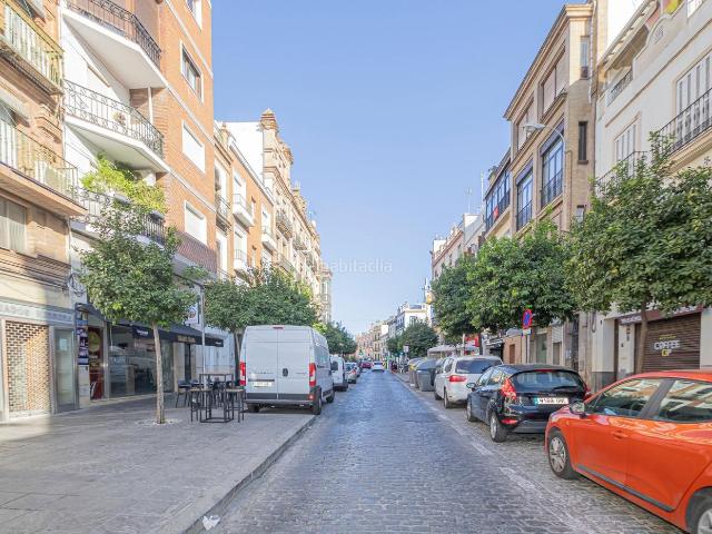 Casa adosada en venta en Sevilla, Triana Casco Antiguo. EDIFICIO EN VENTA EN TRIANA, ALTOZANO. Casas adosadas.