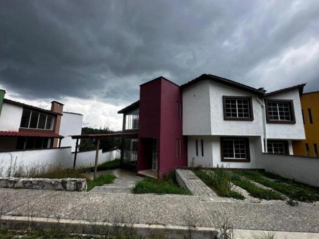 CASA EN VENTA EN SHANGRY LA, SAN CRISTOBAL DE LAS CASAS