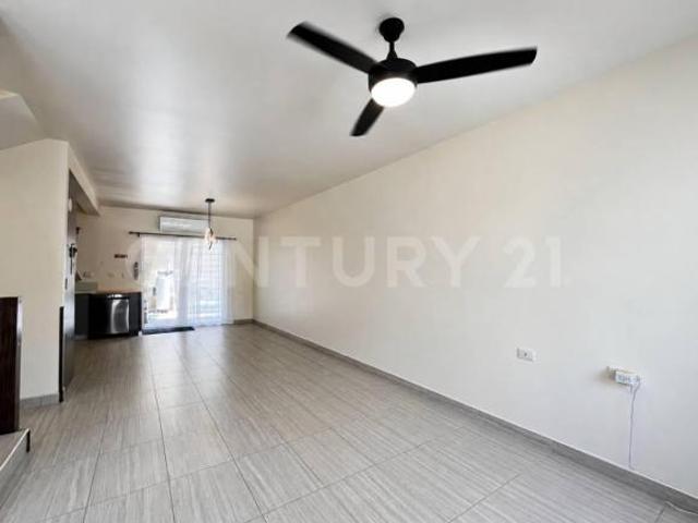 CASA EN VENTA EN SIENA RESIDENCIAL, ENSENADA B.C