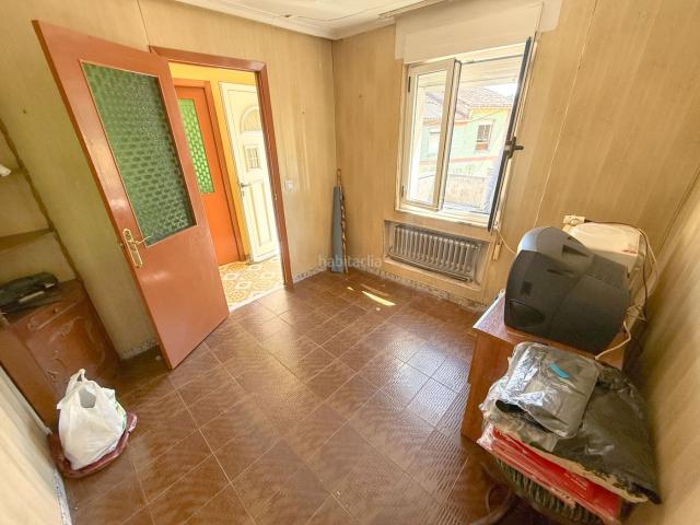 Casa en venta en Siero, Carbayin Lieres Valdesoto. Casa independiente con terraza, cochera y almacén en Siero. Casas.