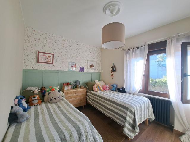 Casa en venta en Siero, La Pola Siero. Casa en venta en Pola de Siero, 4 dormitorios. Casas.