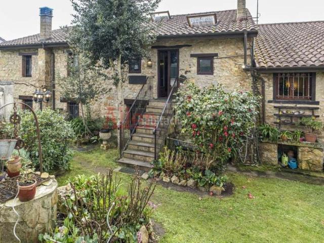 Casa en venta en Siero, Parroquias Norte. VENTA DE EXCLUSIVA PROPIEDAD EN ZONA RURAL DEL CENTRO DE ASTURIAS. Casas.