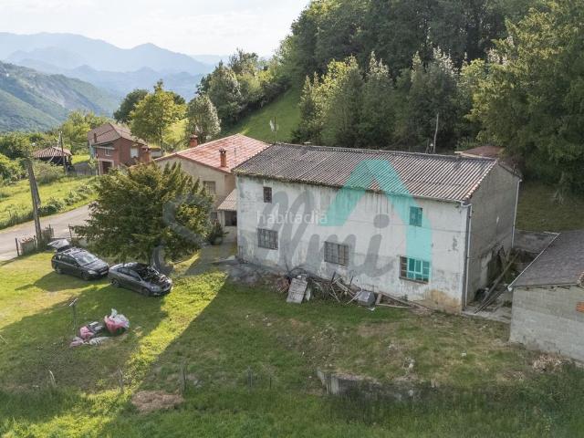 Casa en venta en Siero, Viella Granda Meres. Casas.