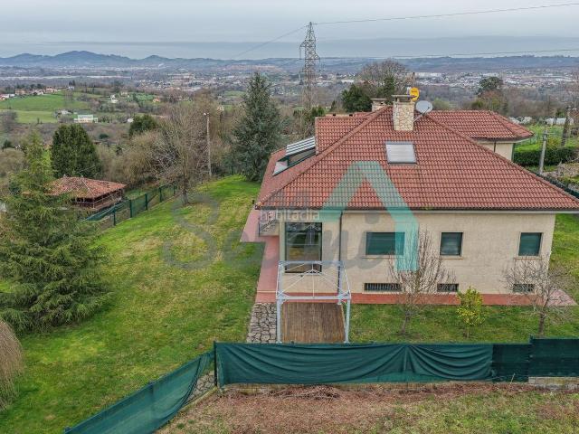 Casa en venta en Siero, Viella Granda Meres. Casas.