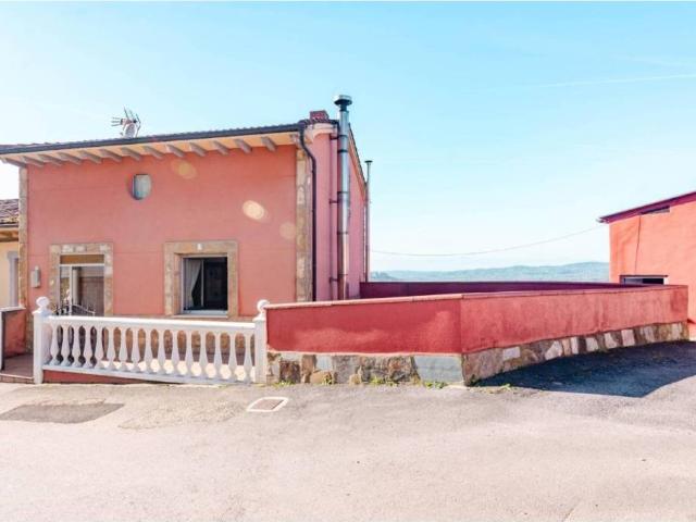 Casa en Venta en Siero