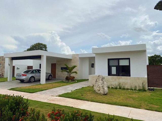 Casa en venta en Sierra Papacal, Mérida, Yucatán
