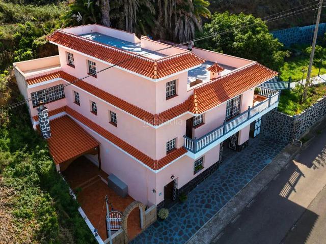 Casa en venta en Silos Los. Dos casas independientes 4 unidades Vistas al océano y montaña. Casas Silos.