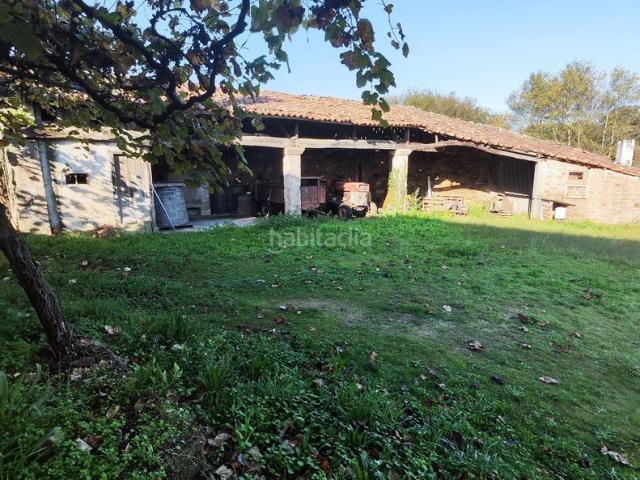 Casa en venta en Silleda. CASA DE PIEDRA CON FINCA AMPLIA. Casas.