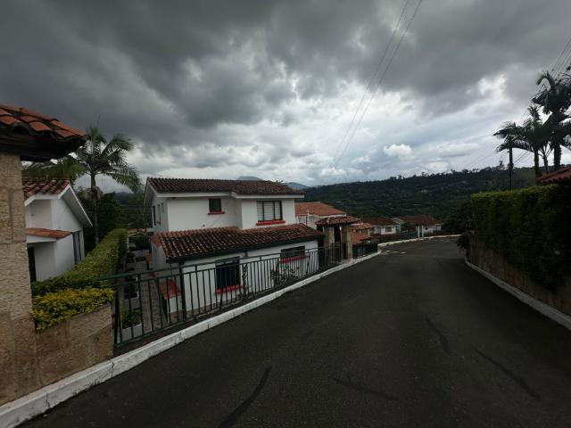 Casa En Venta En Silvania En Silvania V305498