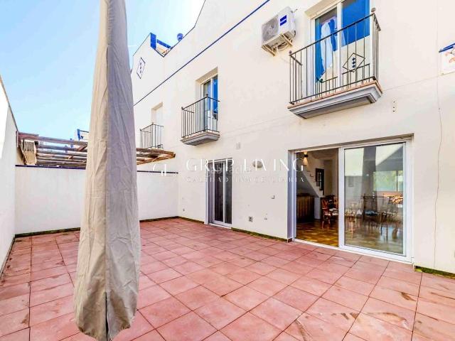 Casa en venta en Sitges, Aiguadolç Sant Sebastià Costa Dorada. LUMINOSA CASA EN AIGUADOLÇ. Casas.