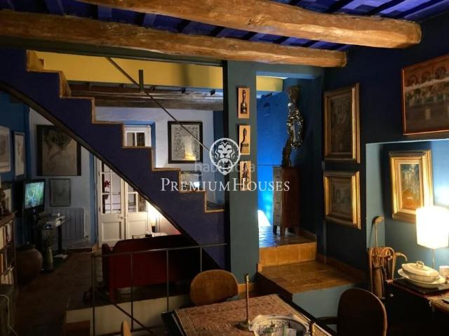 Casa en venta en Sitges, Centre Costa Dorada. Casa de pueblo con encanto en el centro. Casas.