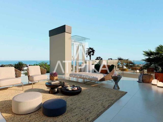 Casa en venta en Sitges, La Plana Costa Dorada. Casa de obra nueva en venta con vistas al mar en La Plana. Casas.