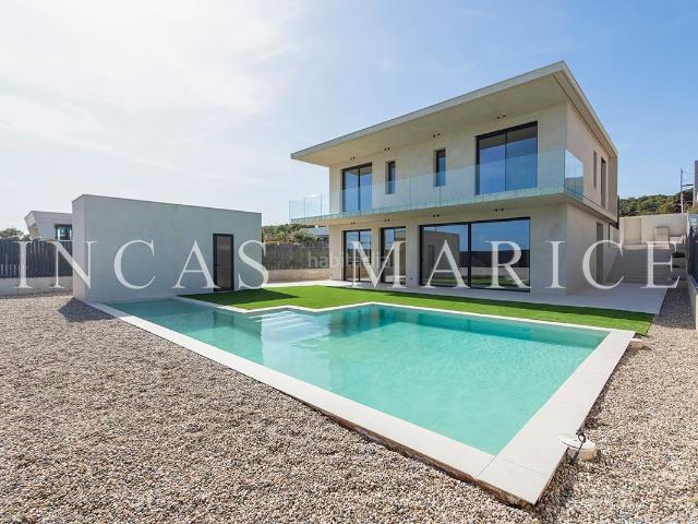 Casa en venta en Sitges, La Plana Costa Dorada. EXCLUSIVO CHALET EN LA PLANA OESTE SITGES. Casas.