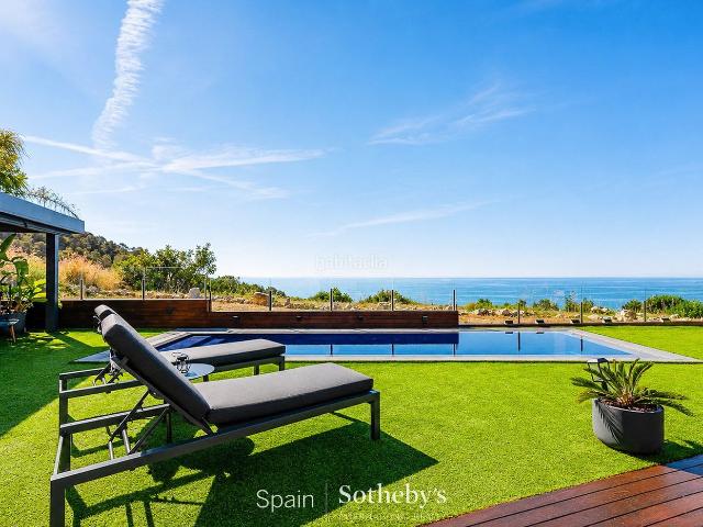 Casa en venta en Sitges, Levantina Montgavina Quintmar Costa Dorada. Villa contemporánea con espectaculares vistas al mar en Sitges. Casas.