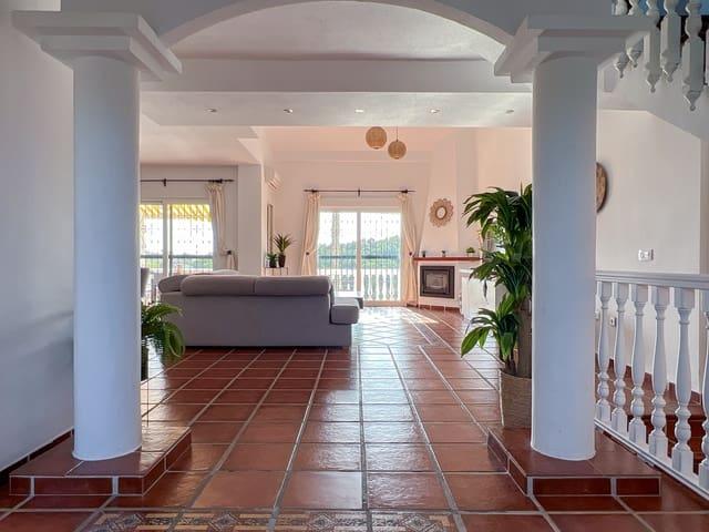 Casa en venta en Sitio de Calahonda, Málaga Costa del Sol