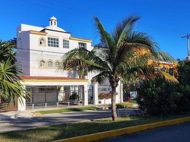 Casa en venta en SM17 Cancún
