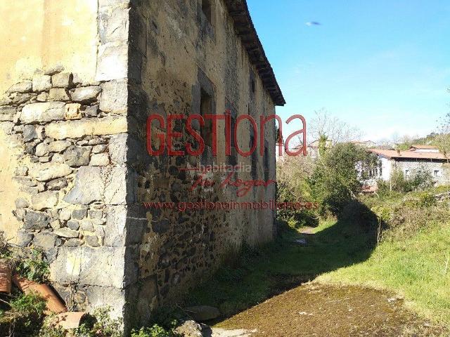 Casa en venta en Soba. CASA PARA REFORMAR CON TERRENO. SOBA. Casas.