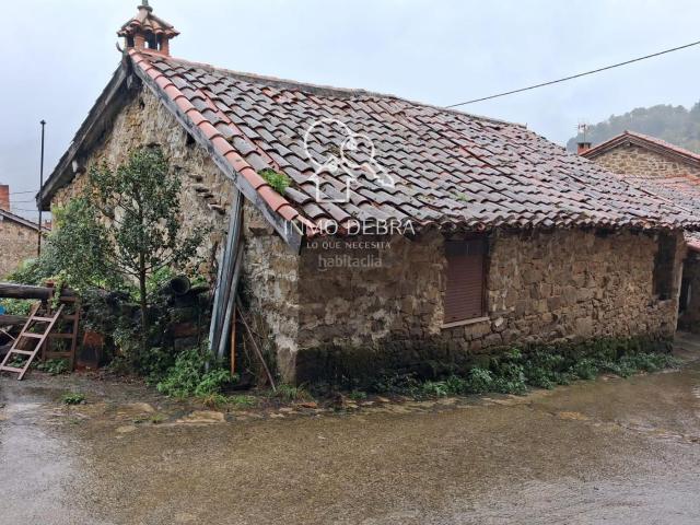 Casa en venta en Sobrescobio. CASA TÍPICA ASTURIANA CON ENCANTO IDEAL PARA VIVIENDA O TURISMO RURAL. Casas.