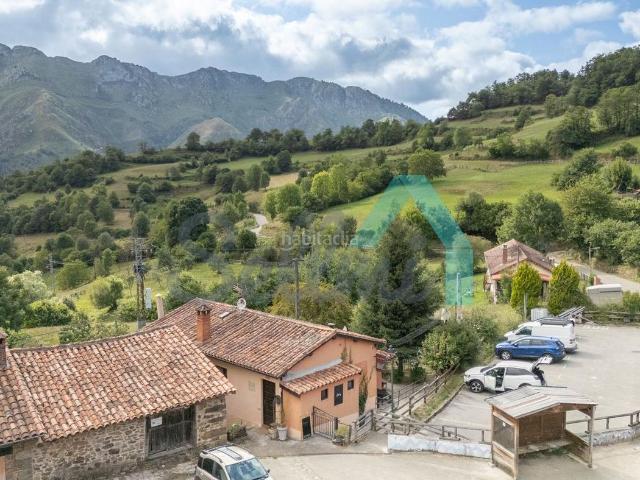 Casa en venta en Sobrescobio. Casas.