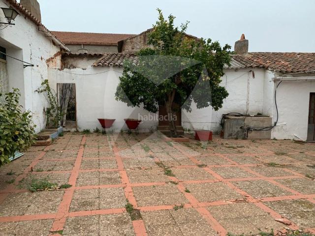 Casa en venta en Solana de los Barros. CASA RUSTICA EN VENTA DE 400 M2 SITUADA EN RETAMAL. Casas Solana de los.