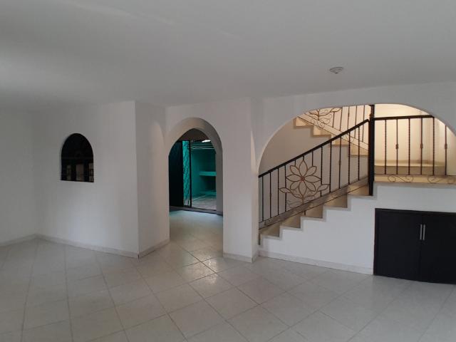 Casa En Venta En Soledad En Las Trinitarias V395856
